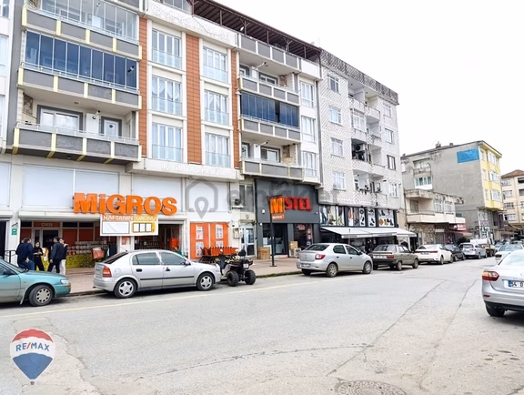 Re/max Mavi'den Kocaali'nin Tam Kalbinde 3+1 Geniş Ferah Daire 1