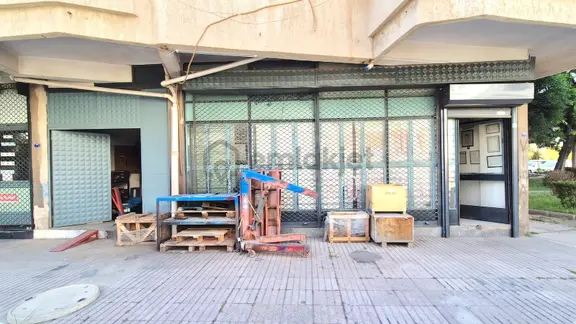 Bayraklı Mansuroğlu 8m Cepheli 380v Altyapılı Satılık Dükkan 2