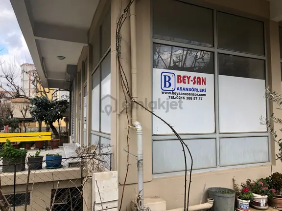 Orta Mahallede Satılık Üç Tane 2+1 Ve Dükkan ,bodrum 1