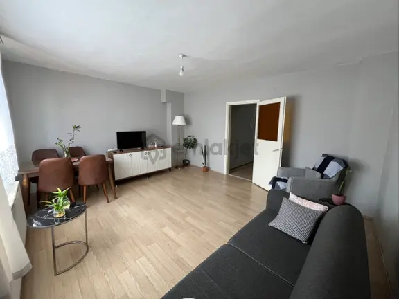 Çeliktepe'de Metroya 10dk, 1+1, 75m², Satılık Daire 2