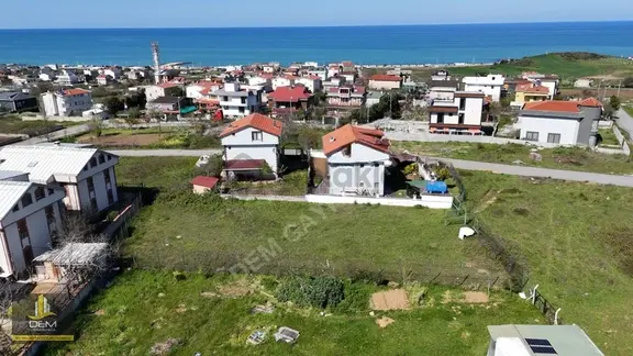 Arnavutköy Karaburun'da Villa İmarlı Satılık Arsa 2