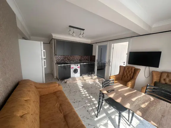 Akev Gayrimenkul'den Osm Yanı Merkezi Konum Eşyalı Kiralık Daire 1