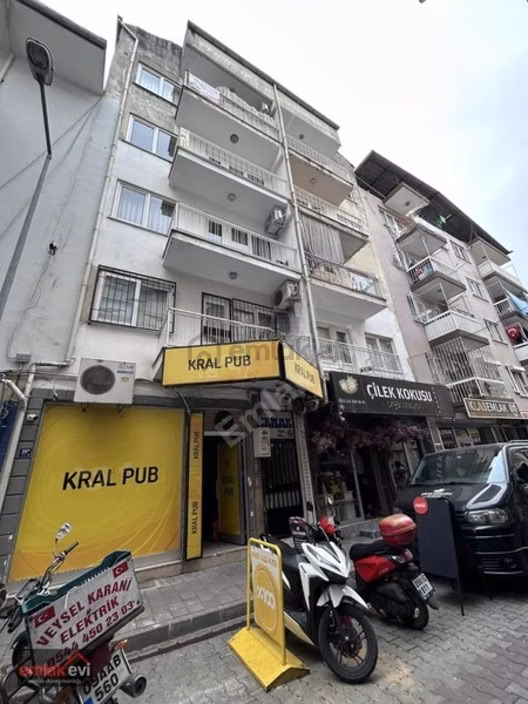Emlak Evi'nden Kent Meydanına Çok Yakın Satılık Fırsat 4+1 Daire 1