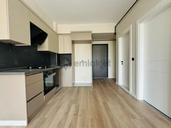 Cadde Gayrimenkul’den Çerkezköy Kipa Bölgesi 1+1 Satılık Daire 1