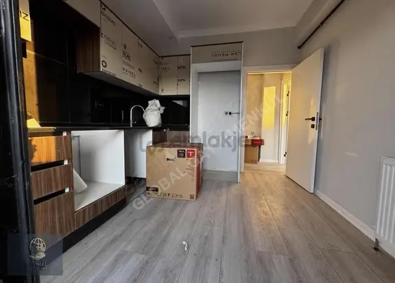 Hürriyet Lüx Site İçi 2+1 K.otoparklı Sıfır Geniş Balkon 1