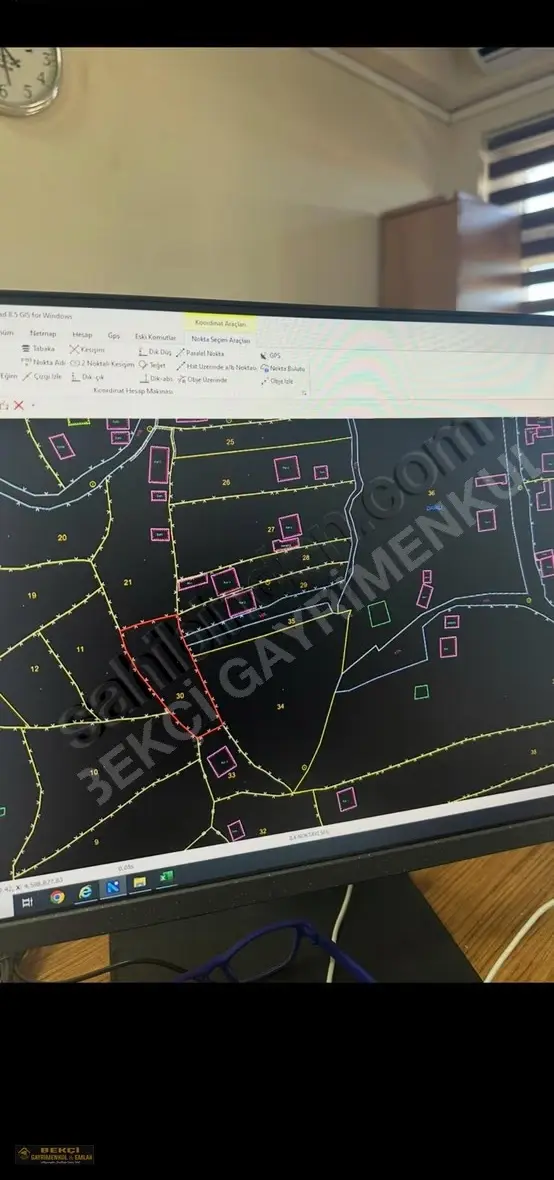 Çaybükü Köyü'nde Doğa Manzaralı Köyiçi İmarlı 1.487 M2 Arsa 2
