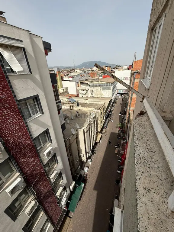 Nazilli’nin En Merkezi Noktalarından Biri Olan Hürriyet Caddesi Üzerinde, 3+1 Dairemiz Satılıktır. 1
