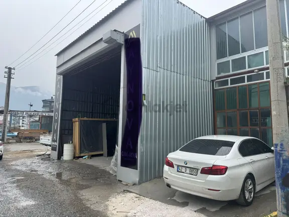 Erkam Emlaktan Sanayide 500 Mt İş Yeri Merkezi Yerde 2
