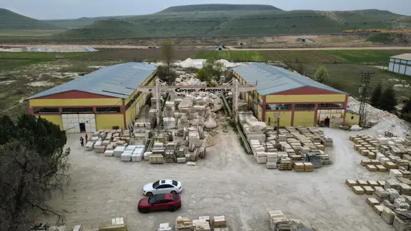 Mermerin Kalbi Afyon'da 17.000 M² Tam Teşekküllü Satılık Fabrika 2