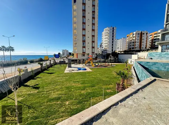 Nora'dan Site İçi Deniz Manzaralı 3 Cepheli Geniş Satılık 2+1 2