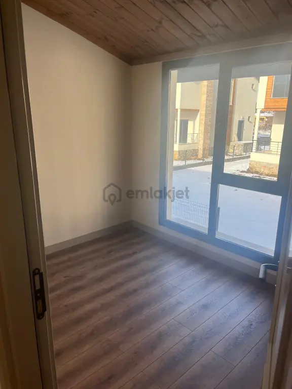 Kar Emlaktan Fındıklı Yaylası'nda Sıte Içerısınde 3+1 Bıtışık Nızam Satılık Dubleks Vılla 2