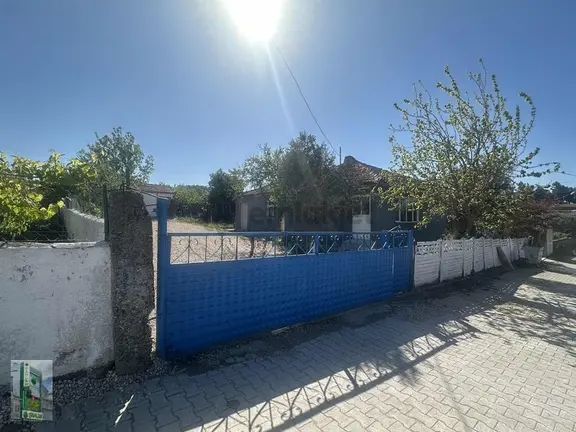 Şahlan Emlaktan Salur Da 630m2 Satılık Müstakil Ev 1