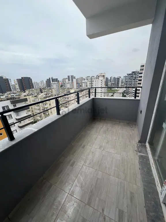 Gazi Paşa Cad. Sıfır Havuzlu Site İçerisinde Lüks 3+1 Fırsatı 2