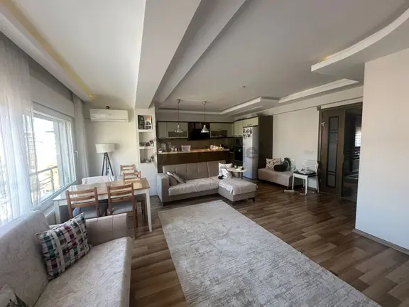 Asil'den Güzelyalıda Genç Binada Ebeveyn Banyolu 2.5+1 Satılık 2