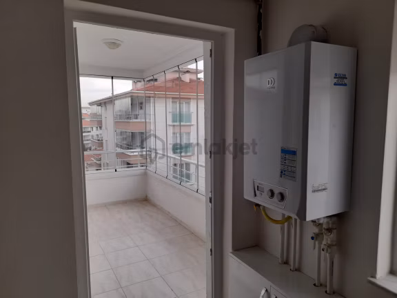 Sahibinden Yenikent'te Yeni Boyalı, Güney Cephe, Masrafsız Daire 2