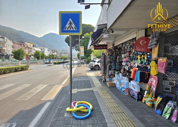 Fethiye Merkez'de İşlek Bir Bölgede Devren Kiralık Dükkan 2