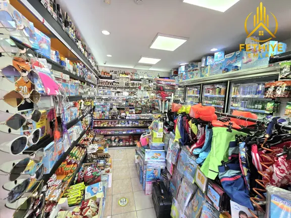 Fethiye Merkez'de İşlek Bir Bölgede Devren Kiralık Dükkan 2