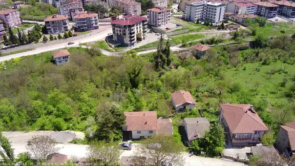 Wisrem Safranboludan Emek'te Ana Yol Kenarı 944 Mk Satılık Arsa 2