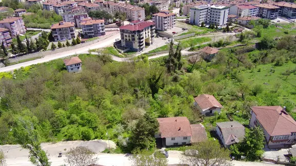 Wisrem Safranboludan Emek'te Ana Yol Kenarı 944 Mk Satılık Arsa 1