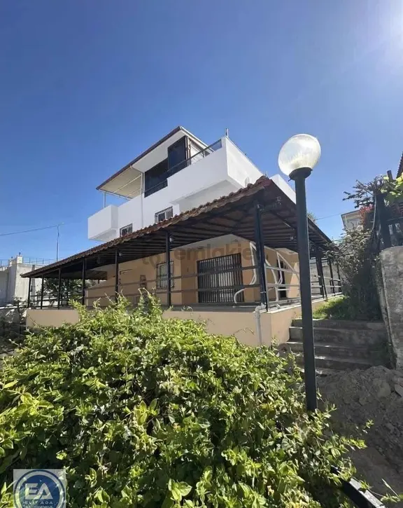 Karaova Manallesinde Havuzlu Sitede 4+1 120 M2 Yazlık 1
