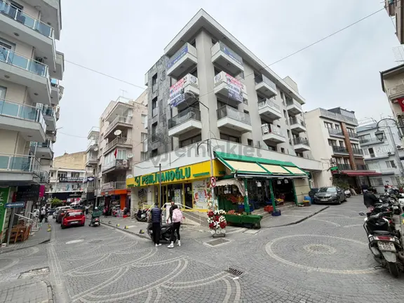 Şehir Merkezinde Kiralık Daire Ve Ofisler 1