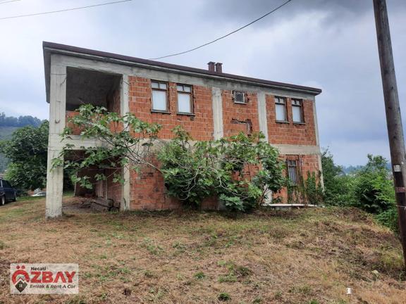 Kızılhisarda Satılık Ev Arazi 2