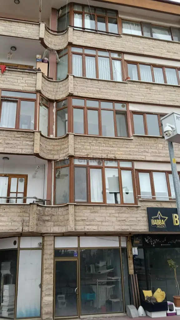 Bolu Merkez & Kültür Merkezi Karşısı & 3+1 & 140 M2 Uygun Fiyata 2