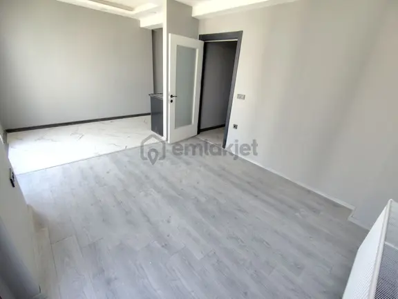M.akif Ersoy Bulvar Üzeri Kiralık 2+1 Daire 1