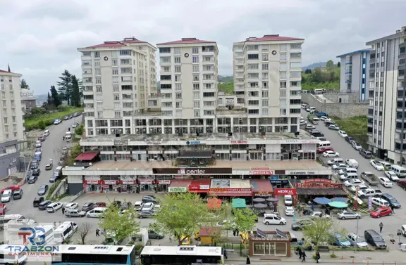 Kaşüstü Hastanesi Karşısında Satılık İş Yeri 1
