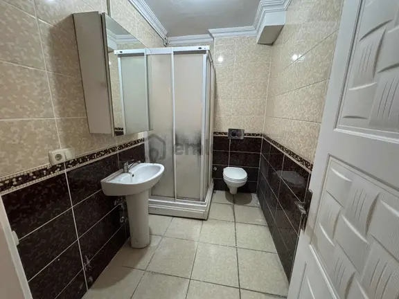 Kiralık 2+1 80m2 Kiralık Bahçe Katı Taşdelen Merkezde 2