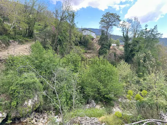 Alanya Uğurlu Köyünde Satılık 500m2 Ev Yapımına Uygun Tarla 1