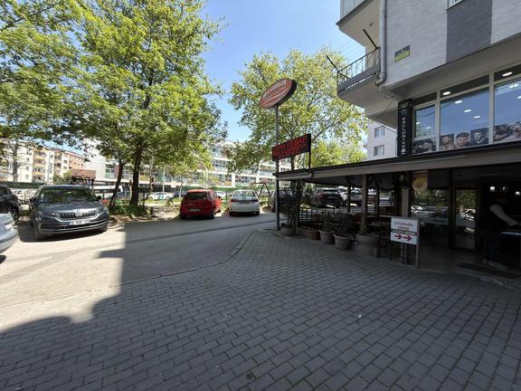 Bursa Nilüfer Fethiye 'de İşlek Lokasyonda 200 M2 Dükkan 2