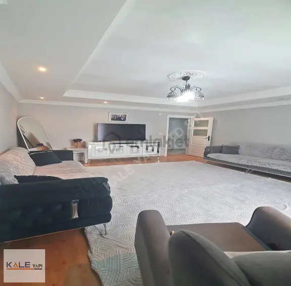 Doğan Araslının Dibinde Tek Daire Üzeri Satılık 3+1 Daire 1