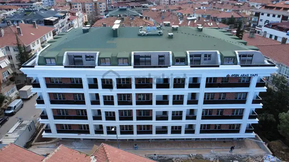Küçükyalı Merkezde Sıfır Modern Teraslı 3+2 Satılık Dubleks 1