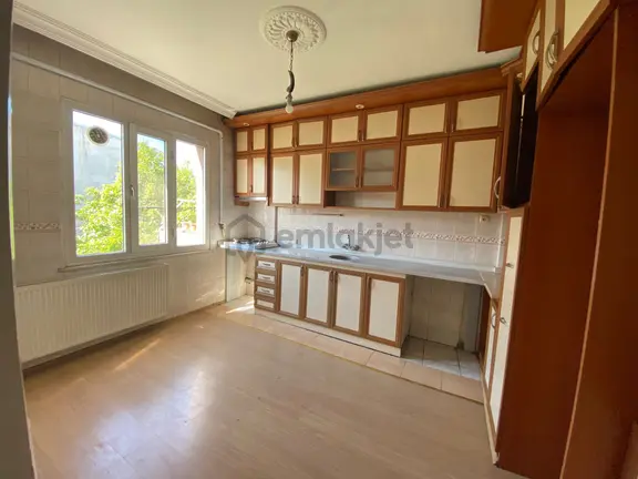 Reşatbey Kırbağlar Mevkiinde Yatırımlık 2+1 Satılık Daire. 1