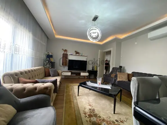 Akalın'dan 3+1 Doğalgazlı-otoparklı-asansörlü Manolya Park Yanı 2
