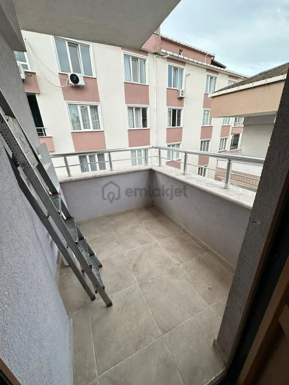 Çorlu Muhuttinde 4+1 Dubleks Daire Site İçnde 2