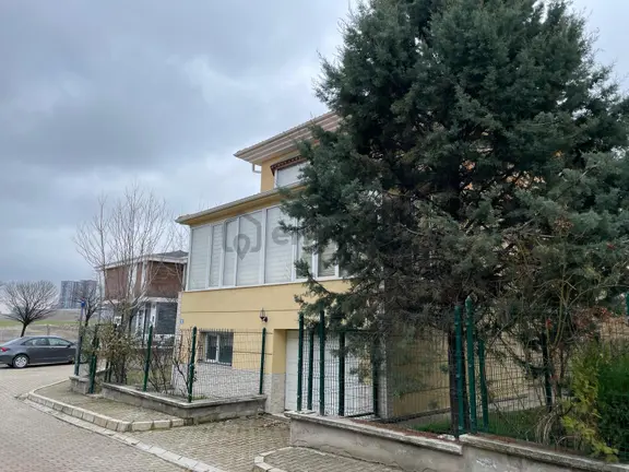 Ankara Çayyolu Teda Villalarında Full Yapılı Manzaralı Satılık Villa 2