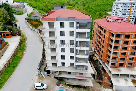 Bostancıda Satılık 2+1 Daire 2
