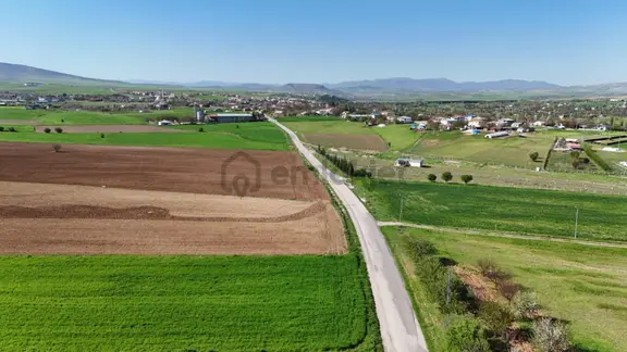 Ümit Emlak| Cip'te 6.125m2 İdeal Yatırımlık Tarla|harika Konumlu 2