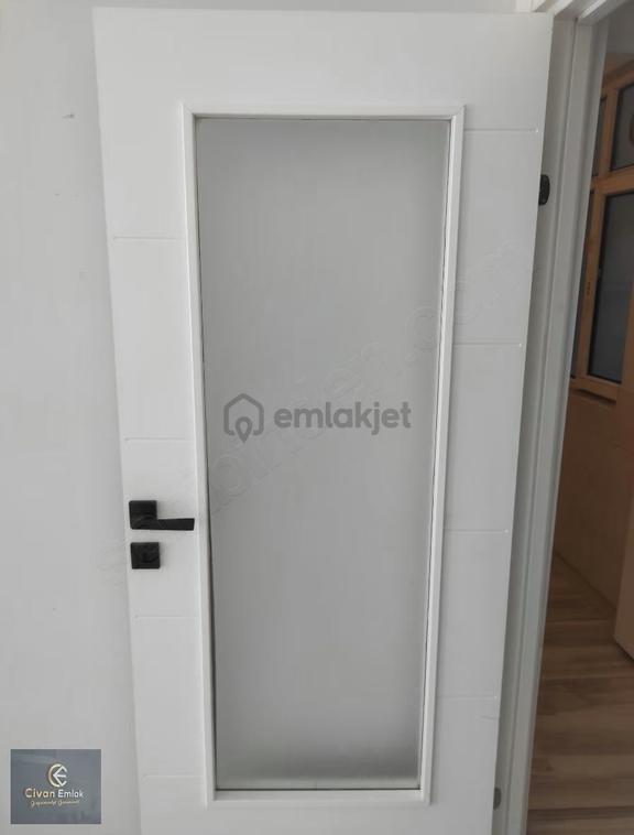 Civandan Bahçelievlerde İçi Yapılı, Arakat, Deniz Manzaralı 3+1 2