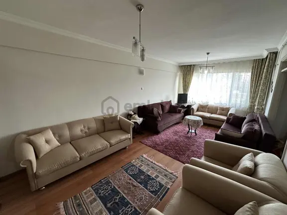Bursadabul'dan Şeyhmüftü Mah. Çarşı İçi Eşyalı 3+1 2