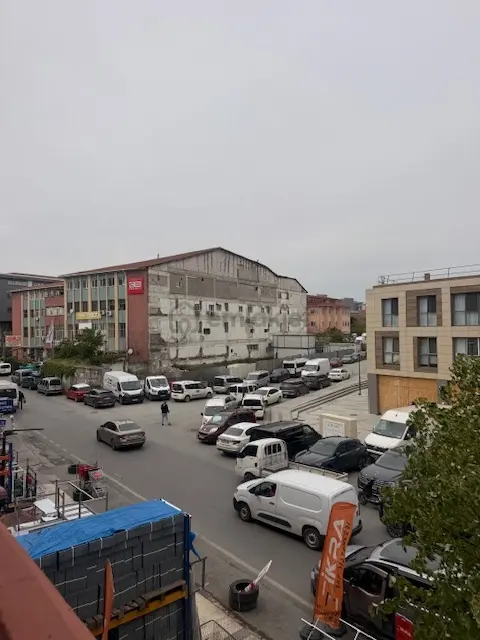 Topkapı Tim 2'de Prestijli Lokasyonda Satılık Fırsat Dükkan 2