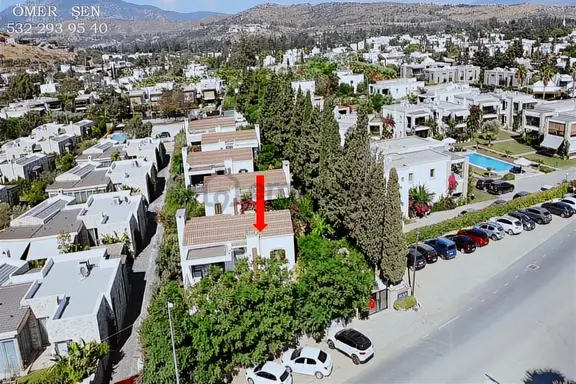 Bodrum Yahşi Sesa Evlerinde Bahçeli 3+1 Daire 110 M² 2