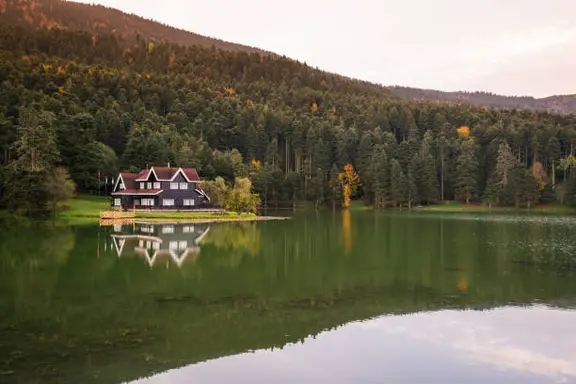 Bolu Göynük'te Satılık 5.464m² Resmi Yola Cepheli Arazi 1