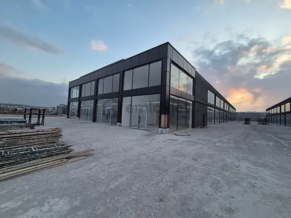 Yenıkent Sanayi Sinde 80 M2 Dükkan İskanlı Yatırım İçin Uygun 1