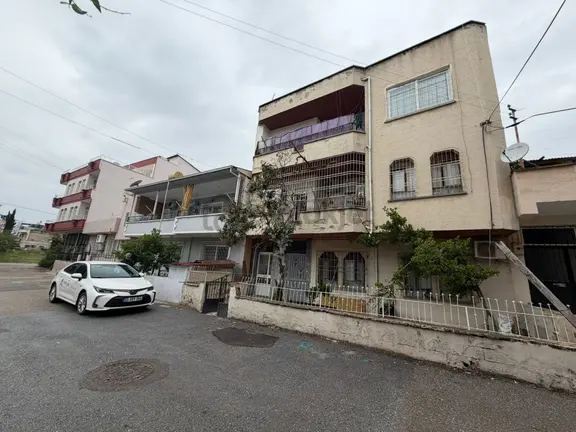 Arve'den Marinaya Yürüme Mesafesinde 3 Katlı Komple Bina 2