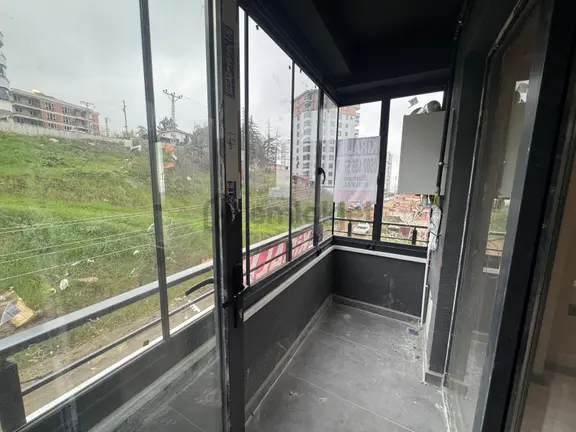 Canik Hasköy'de Doğa Ve Deniz Manzaralı Ferah 1+1 İskanlı Daire 2