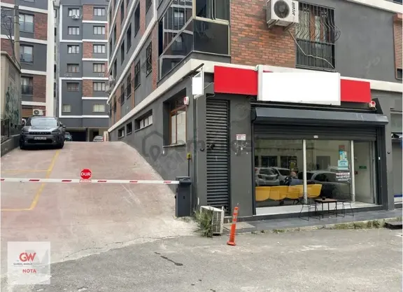 İzmir Konak İnönü Caddesi Paralelinde Kullanışlı Yeni Dükkan! 1