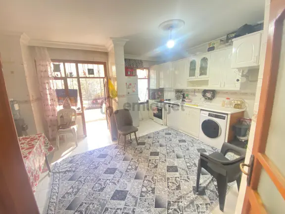 Prestij'den Kiremithane'de Geniş Oturumlu Tertemiz 3+1 Daire 2